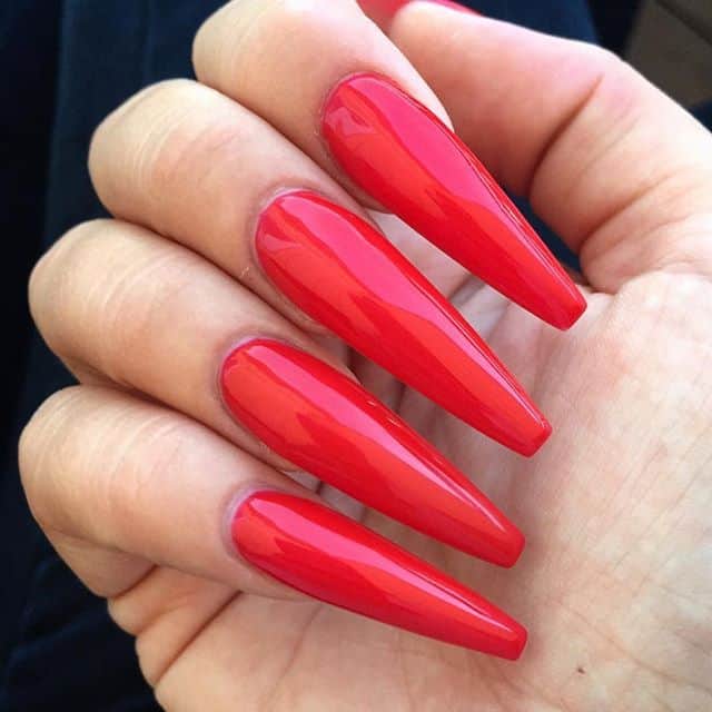 unghie rosse gel particolari