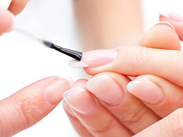 Tecnica di manicure alla brasiliana