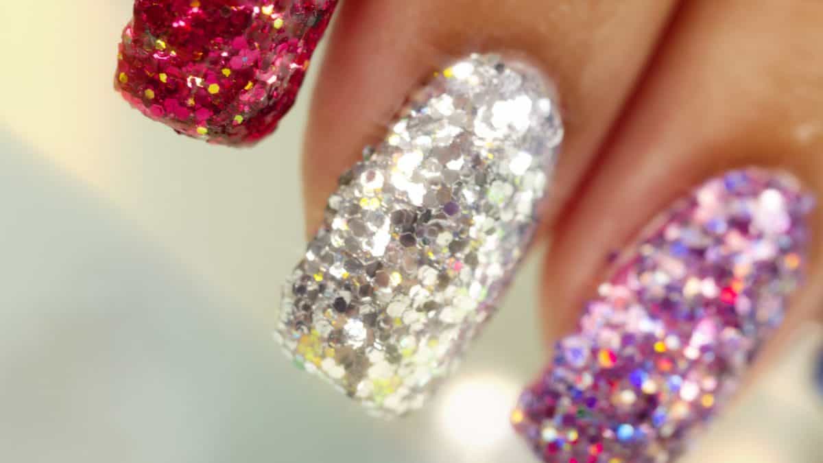 brillantini nail art