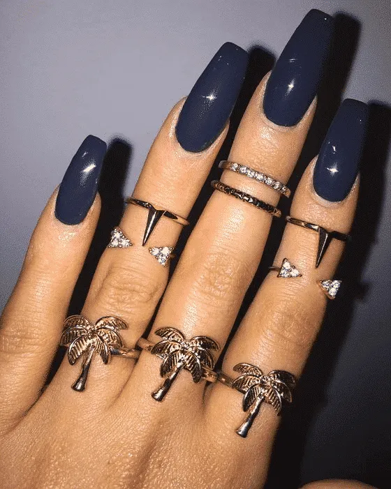 unghie gel blu notte